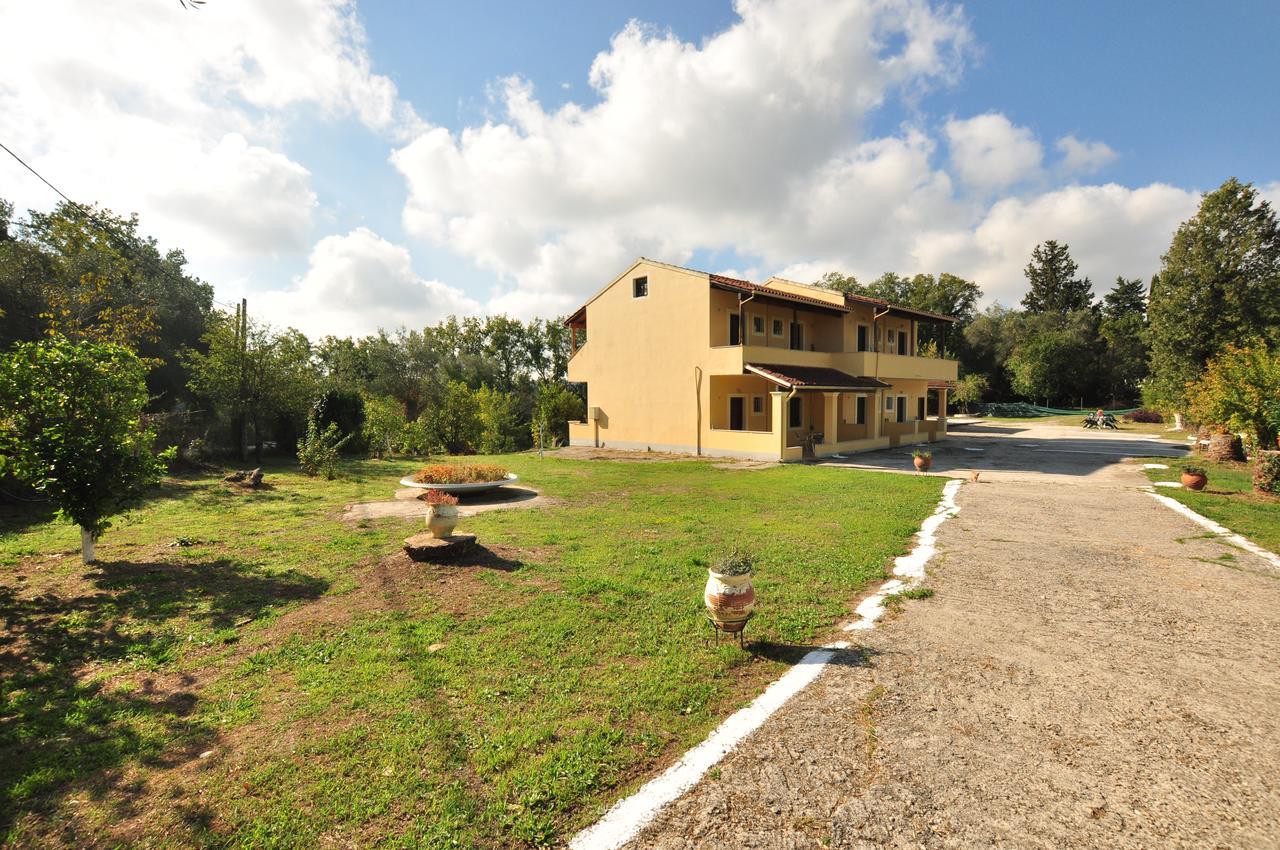Laskaris Studios Dassia  Exterior foto
